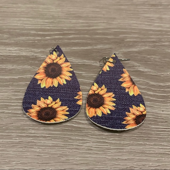 Jewelry - 🍁3/$25🍁 Sunflower Denim Faux Leather Earrings
